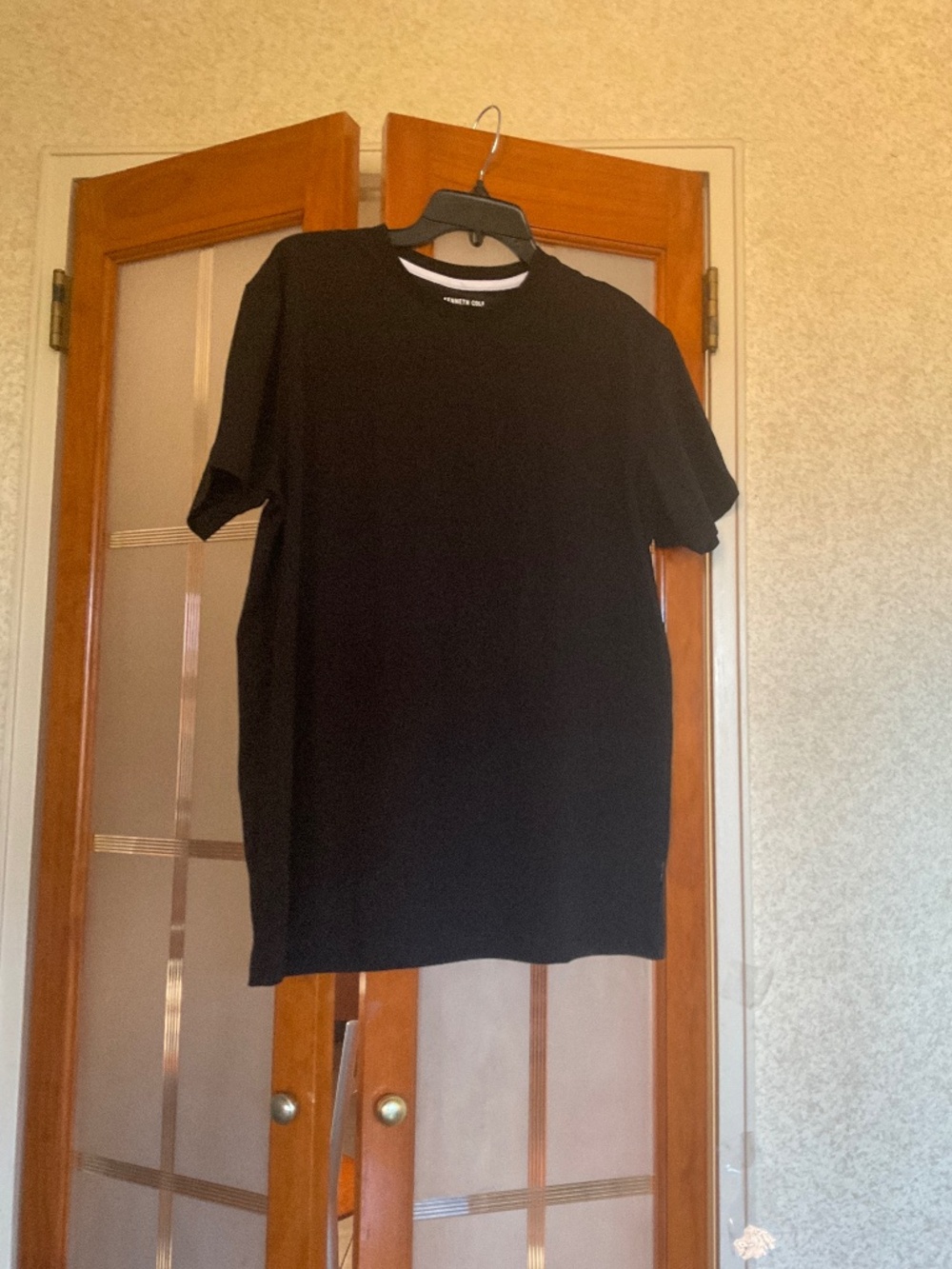 KENNETH COLE  T-shirt